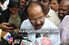 Responsible politicians do not discuss internal matters publicly: Moily takes a dig at Poojary